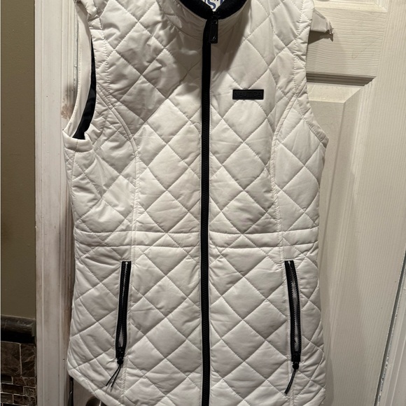 Nautica White Quilted Vest with Black Zippers on the front and sides. - Picture 1 of 7